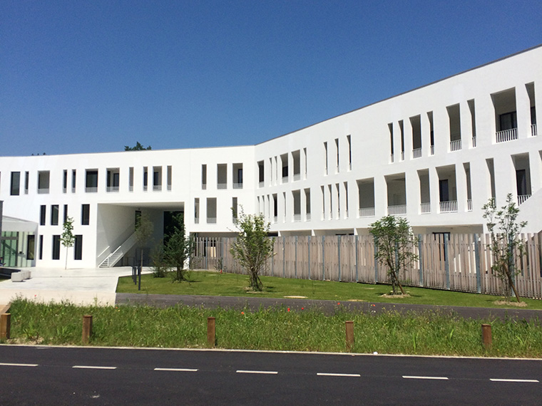 La MIR met en orbite le campus international